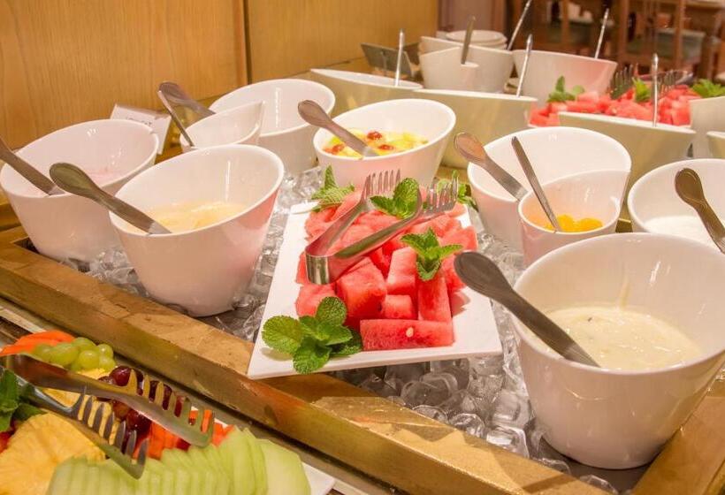 Courtyard Hotel Arcadia