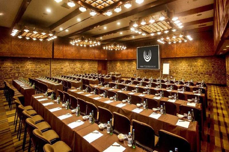 בית מלון כפרי Drakensberg Sun Resort