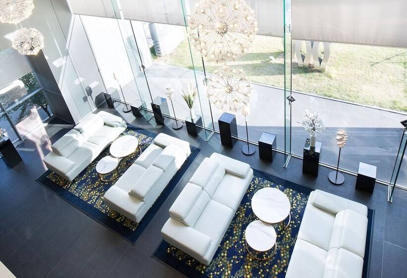 בית מלון כפרי Eldis Regent