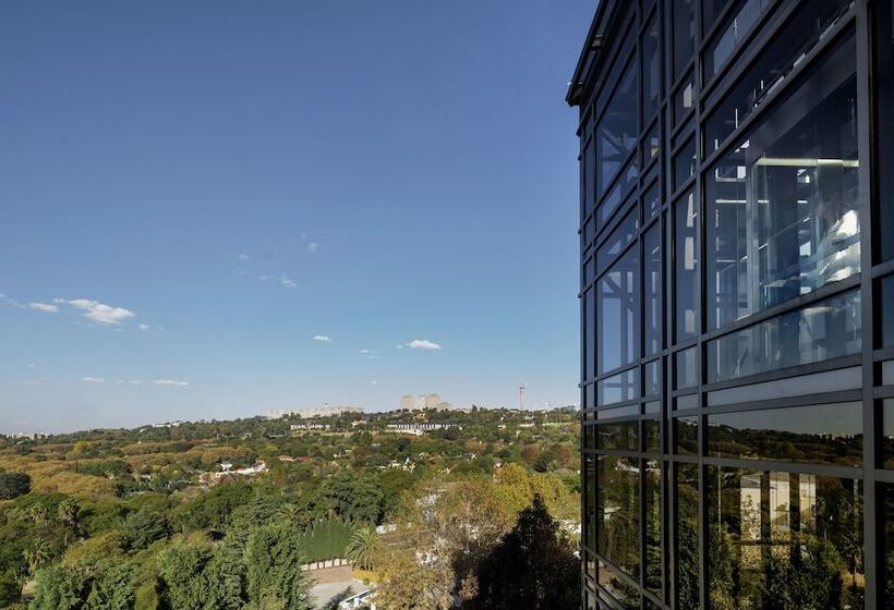 Four Seasons Hotel The Westcliff