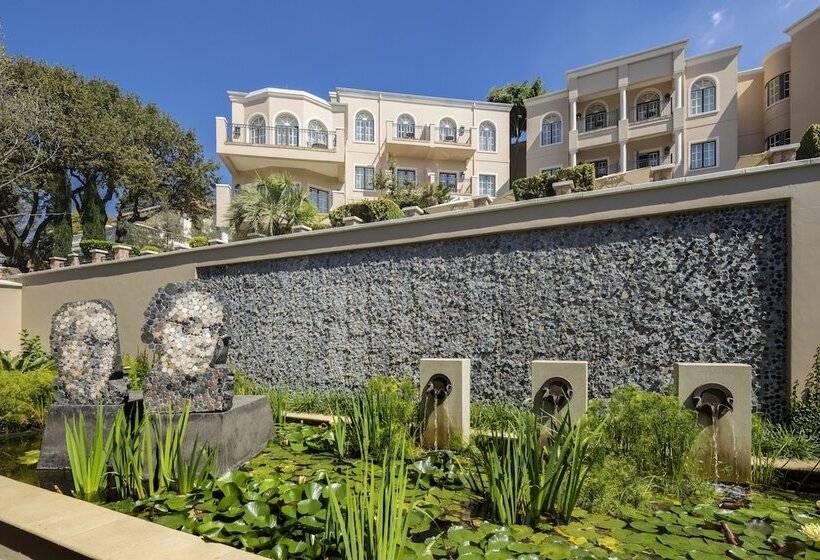 Four Seasons Hotel The Westcliff