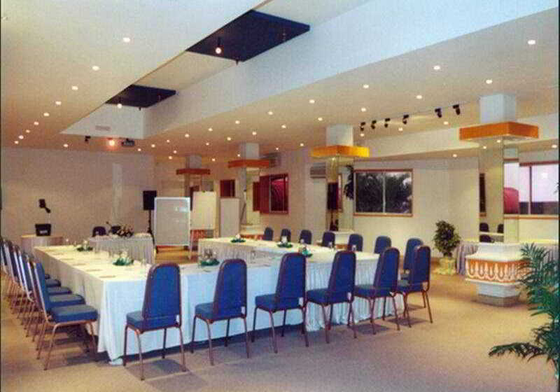 فندق Goldi Sands