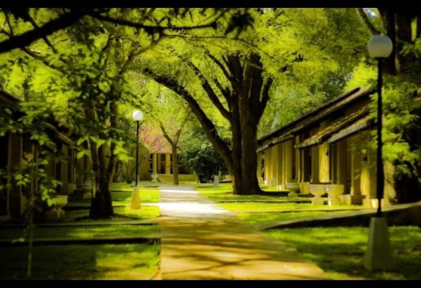 Отель Habarana Village By Cinnamon