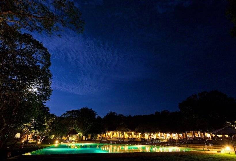 Отель Habarana Village By Cinnamon