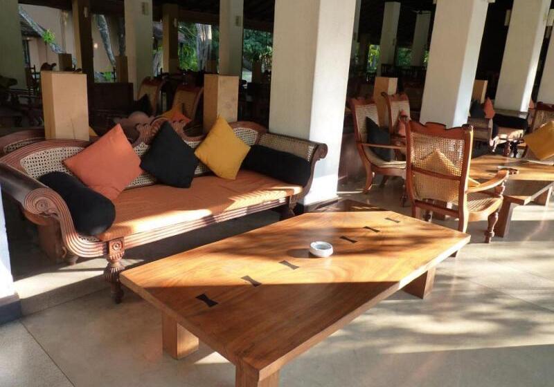 Отель Habarana Village By Cinnamon