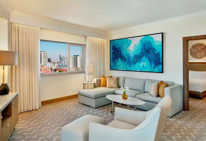 هتل Hilton Durban