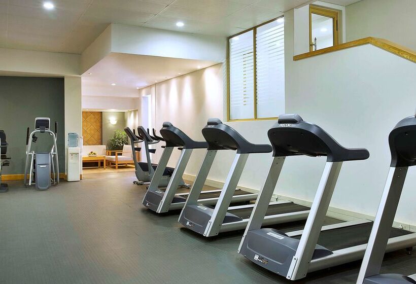 בית מלון כפרי Nh Johannesburg Sandton