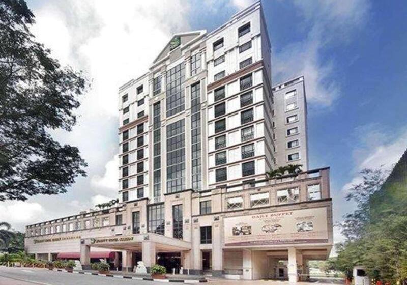 هتل Holiday Inn Express & Suites Singapore Novena, An Ihg