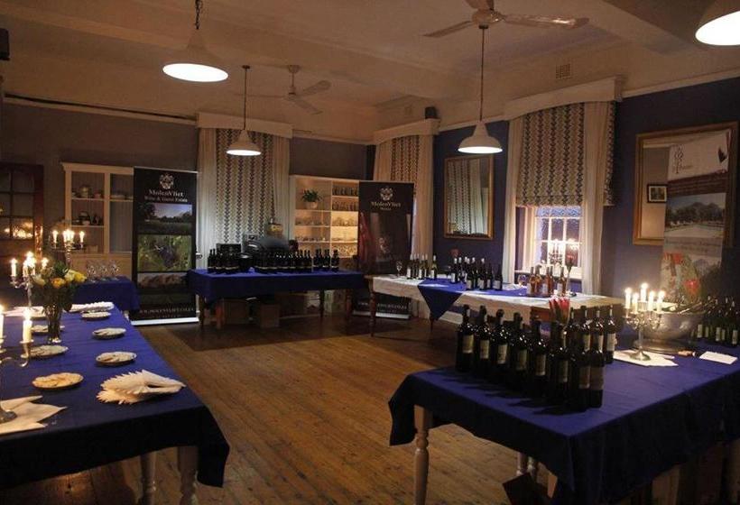 בית מלון כפרי The Lord Nelson