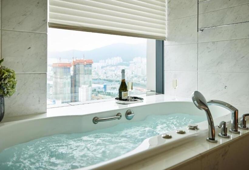Lotte Hotel Busan