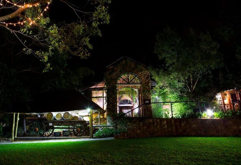 Misty Hills Country Hotel, Conference Centre & Spa