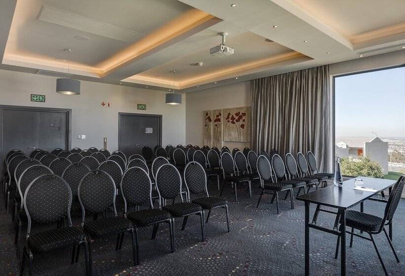 Protea Hotel By Marriott Cape Town Tyger Valley