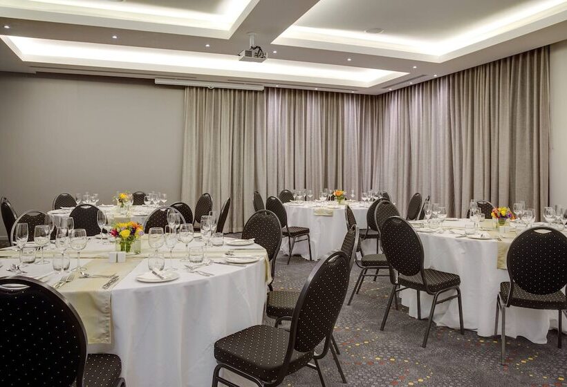 Protea Hotel By Marriott Cape Town Tyger Valley