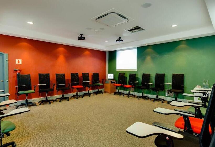 Protea Hotel By Marriott Cape Town Waterfront Breakwater Lodge