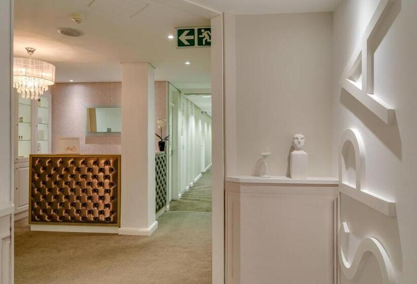 Protea Hotel By Marriott Cape Town Waterfront Breakwater Lodge