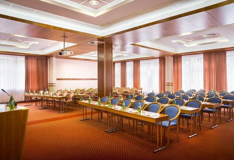 Remisens Casa Rosa Hotel Metropol Annexe