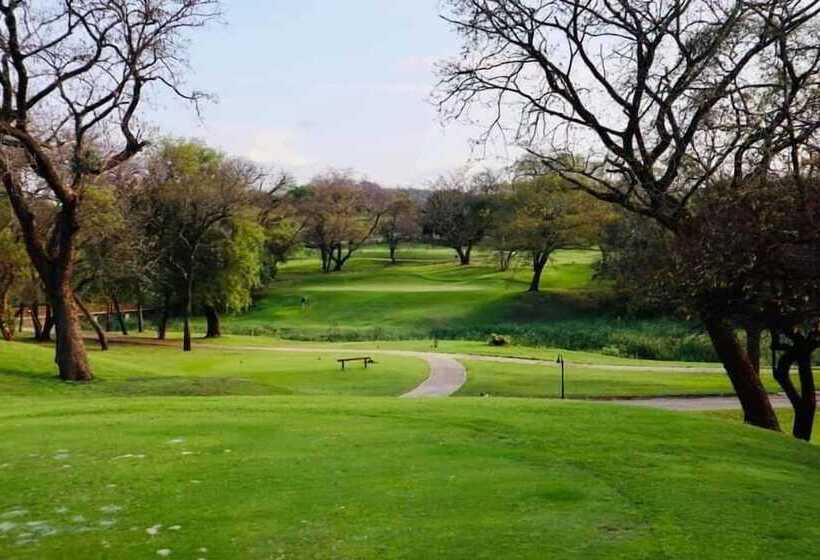 Отель Sabi River Sun Resort