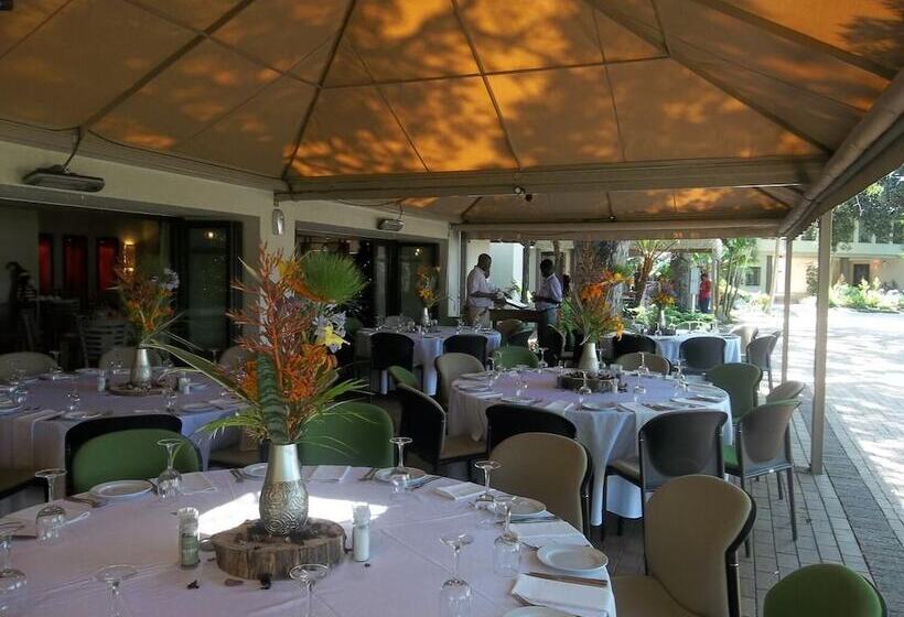 Отель Sabi River Sun Resort