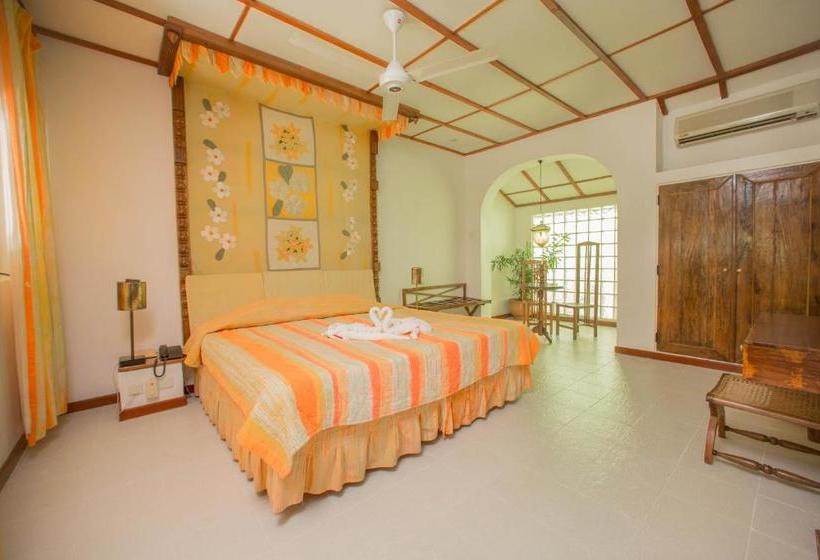 فندق Sigiriya Village