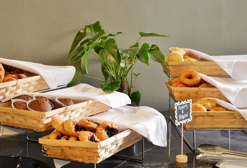 בית מלון כפרי The Capetonian   Halal