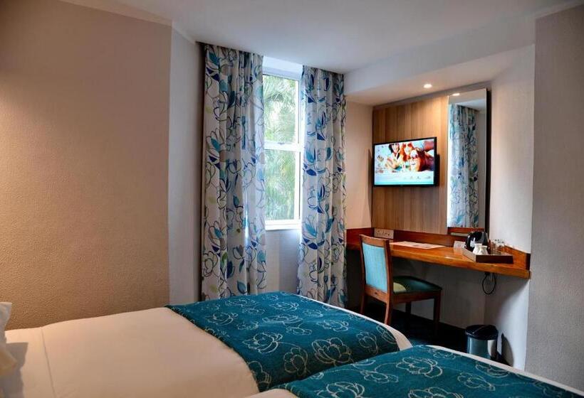 Отель Town Lodge Mbombela