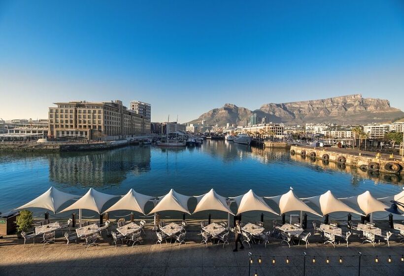 Victoria & Alfred Hotel By Newmark