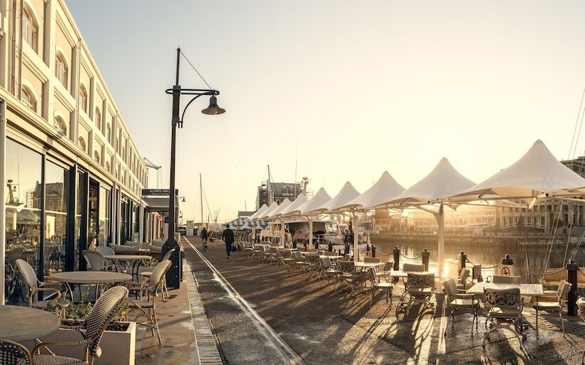 Victoria & Alfred Hotel By Newmark