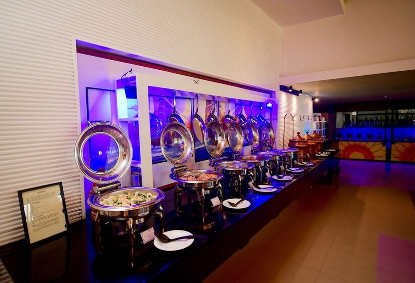 בית מלון כפרי Vivanta Colombo Airport Garden