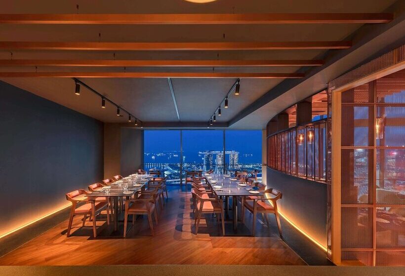 Swissotel The Stamford Singapore