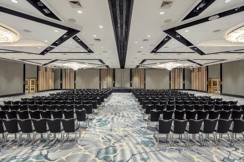 Swissotel The Stamford Singapore