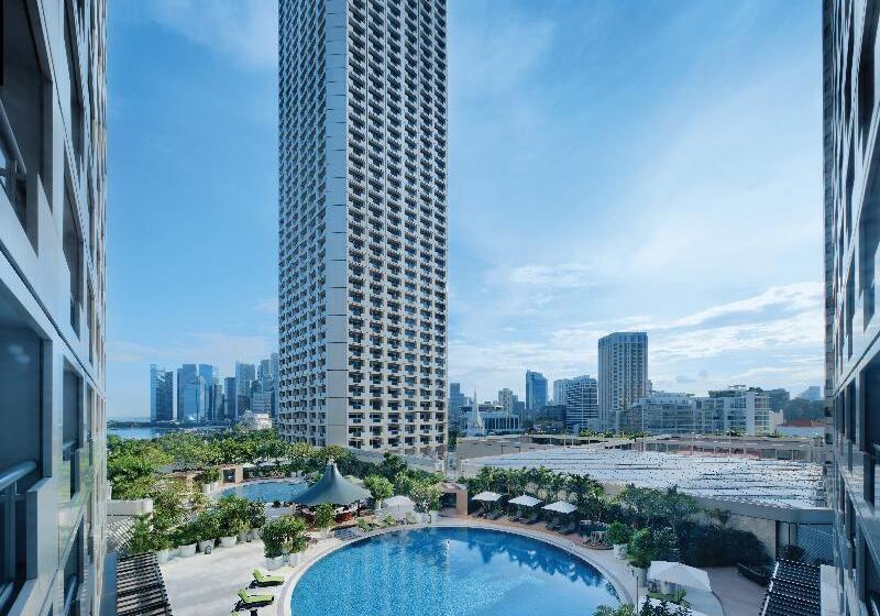 Swissotel The Stamford Singapore