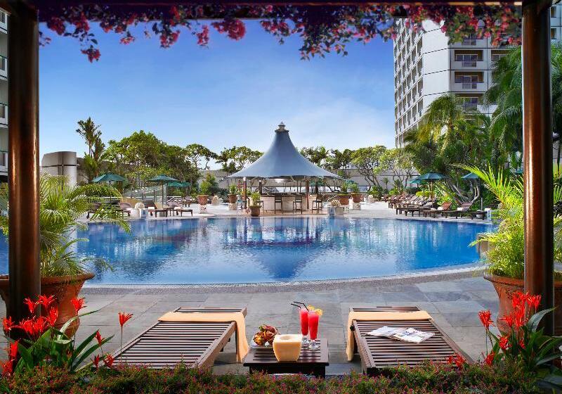 Swissotel The Stamford Singapore