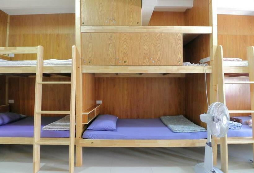 Saen Sabai Hostel