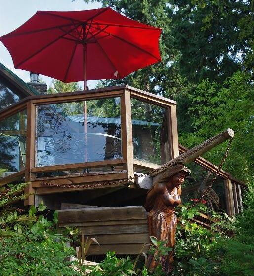 צימר Tranquility Bay Waterfront Inn