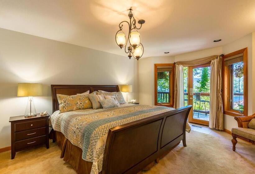 مبيت وإفطار Tranquility Bay Waterfront Inn