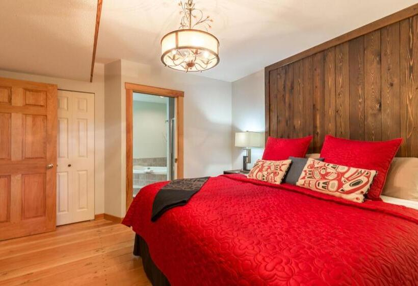 צימר Tranquility Bay Waterfront Inn