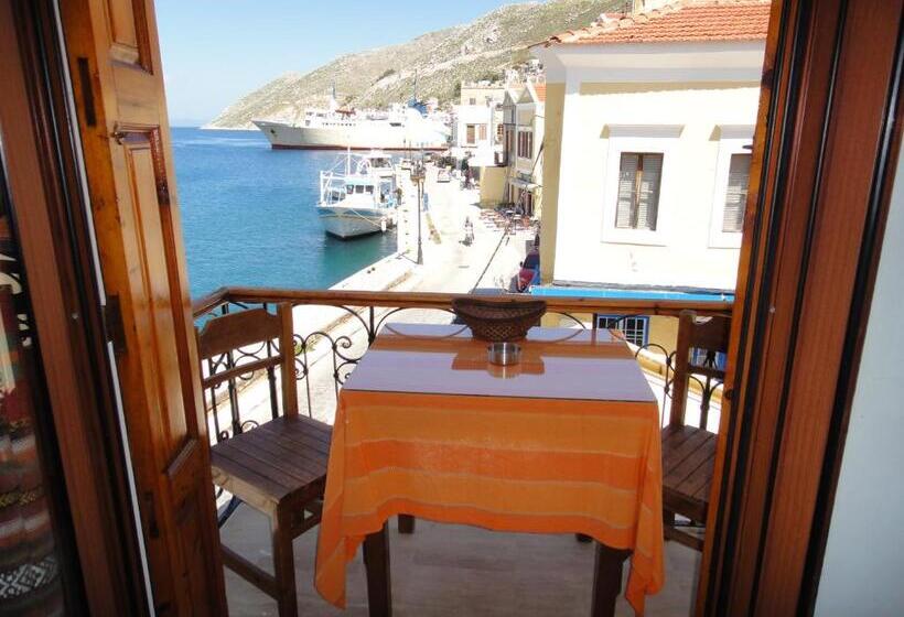 Captain's Suites