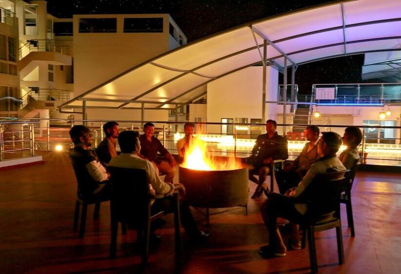 Grand Signature Hotel & Spa