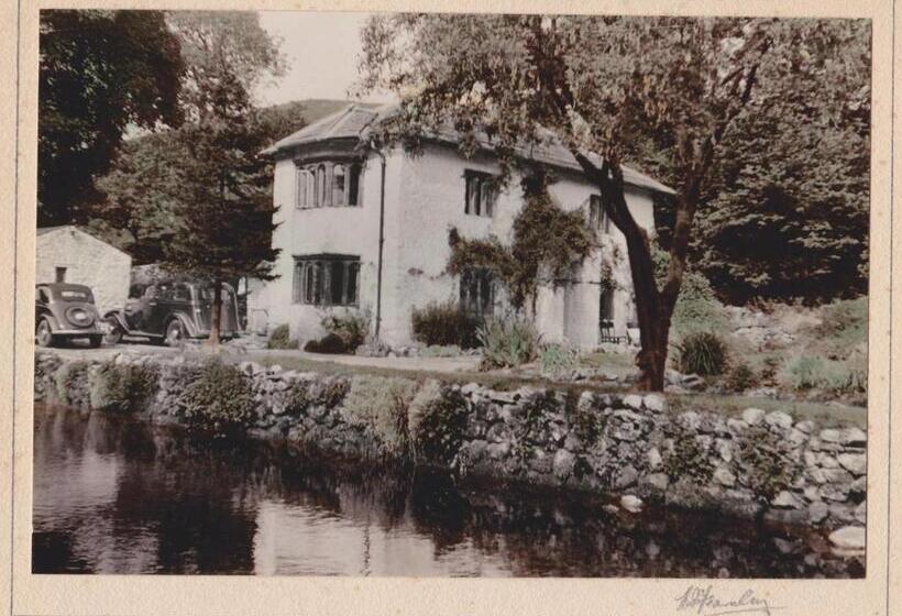 פונדק Beck Hall