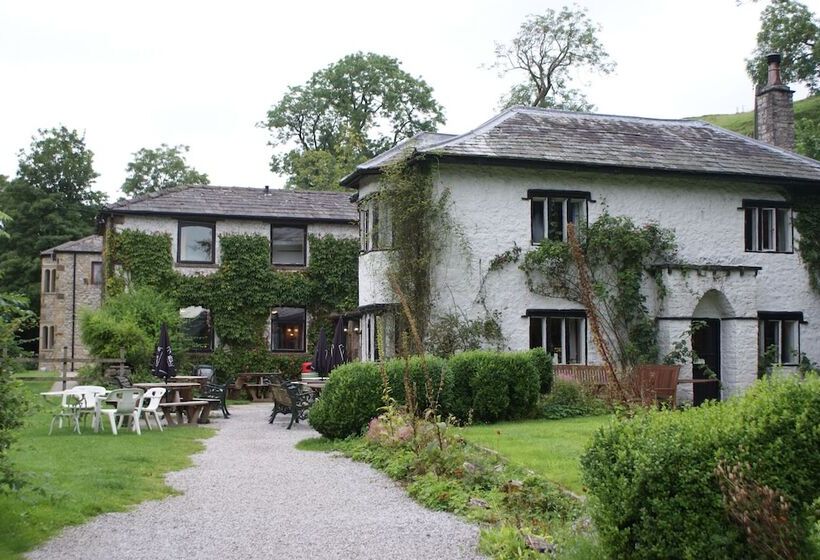 פונדק Beck Hall