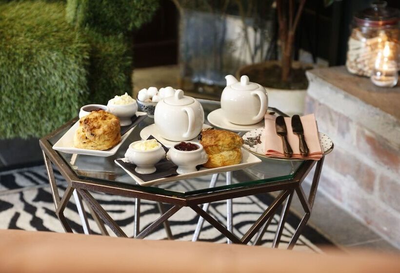 פונדק Beck Hall