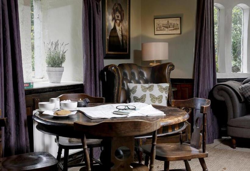 פונדק Beck Hall