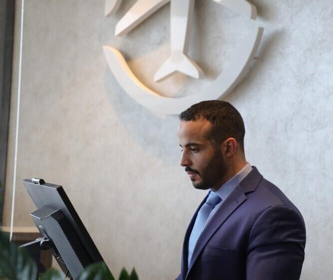 هتل Abu Dhabi Airport  Terminal 1