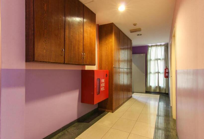 בית מלון כפרי Esplanade By Oyo Rooms