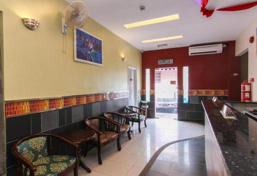 בית מלון כפרי Esplanade By Oyo Rooms