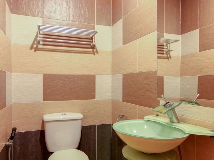 Hotel Esplanade By Oyo Rooms