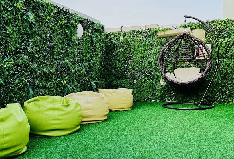 هتل Hampton By Hilton Dubai Al Barsha