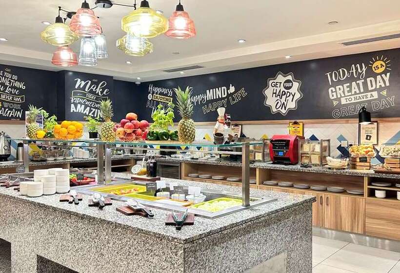 هتل Hampton By Hilton Dubai Al Barsha