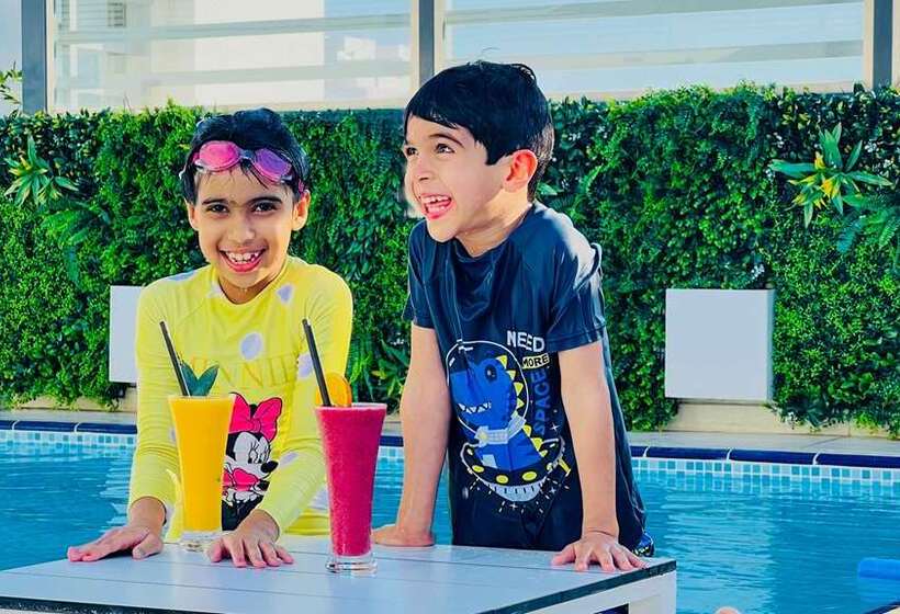 هتل Hampton By Hilton Dubai Al Barsha