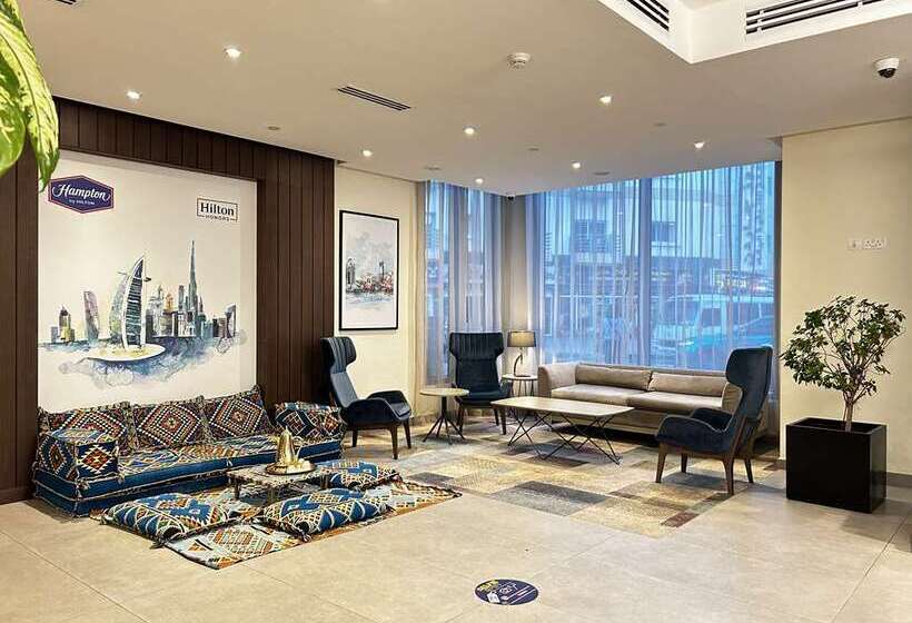 هتل Hampton By Hilton Dubai Al Barsha